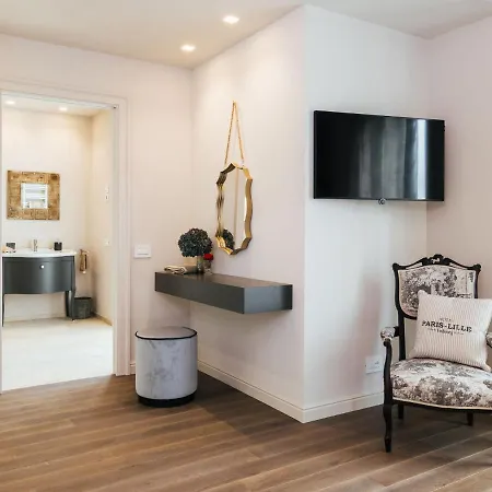 Luxurious In With Private Pool Civitanova Marche